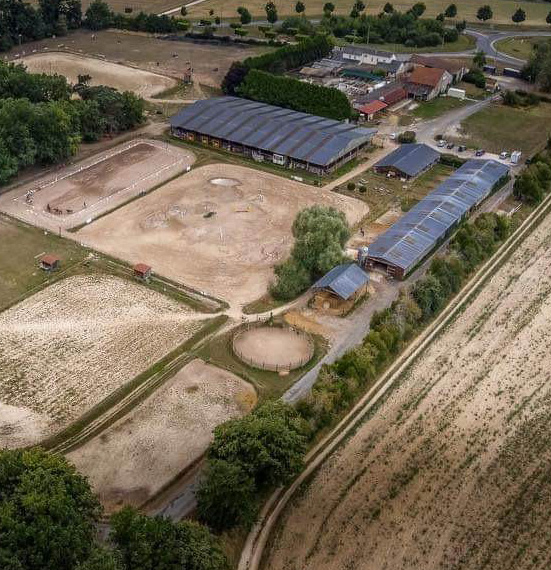 centre equestreà Milly La Foret